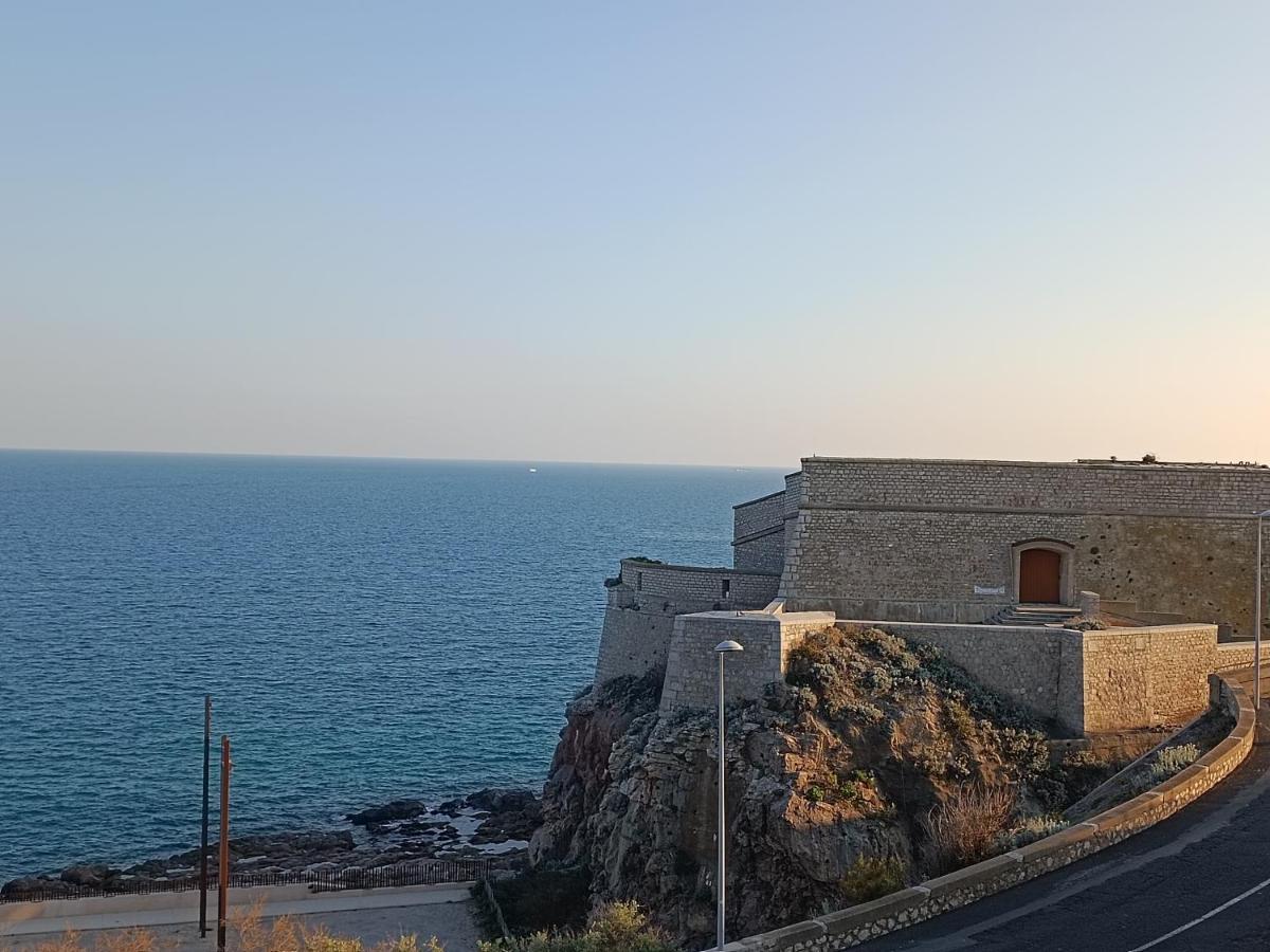 La Maison Verte Сет Екстериор снимка